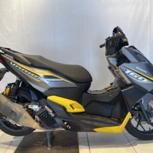 HONDA VARIO 160 2023 CET2822
